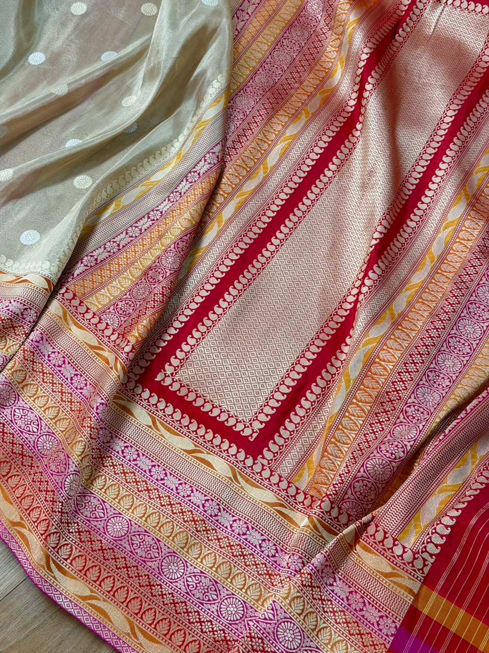 Ektara tissue saree 